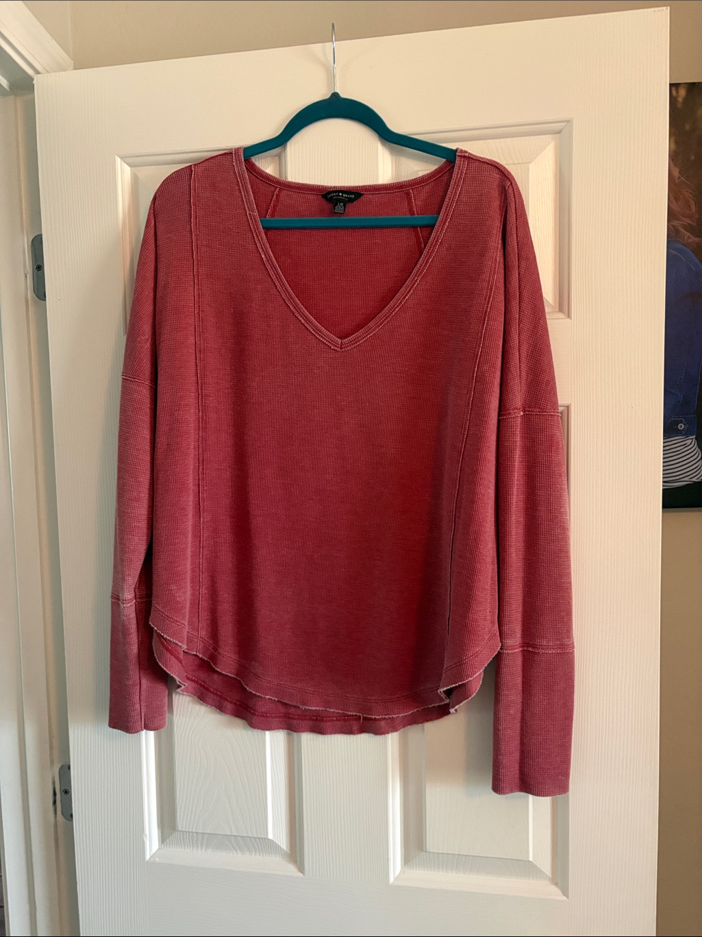 Caslon Relaxed Oversized V-Neck Pullover In Dusty Rose/Red
